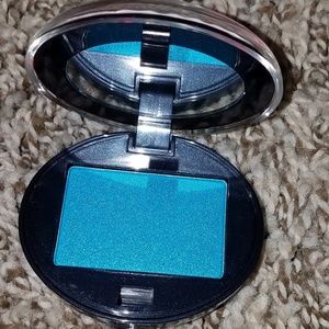 New Urban Decay Deluxe Eyeshadow Peace
